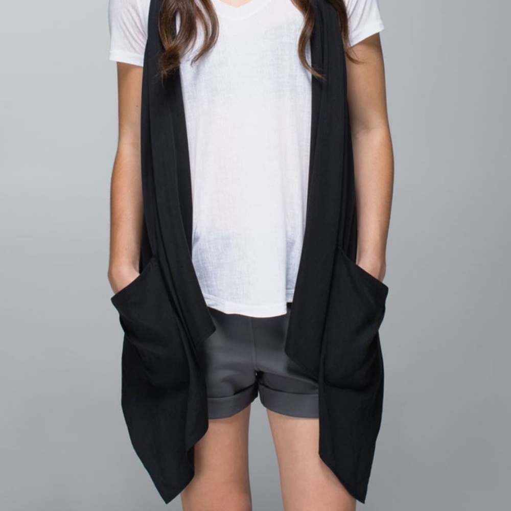 Lululemon Black Wrap Vest With Pockets